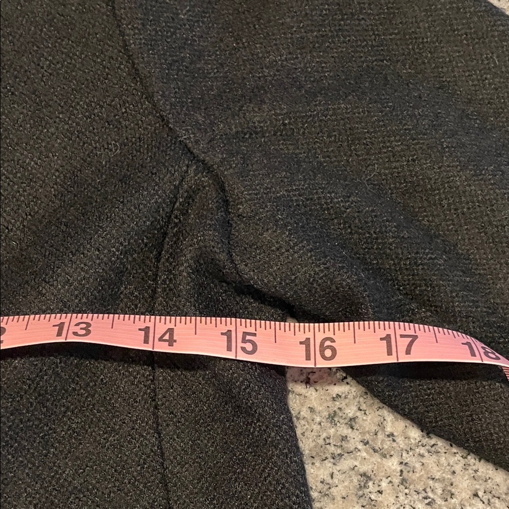 🧚‍♀️ LOFT Cropped Tweed Jacket - Picture 8 of 9